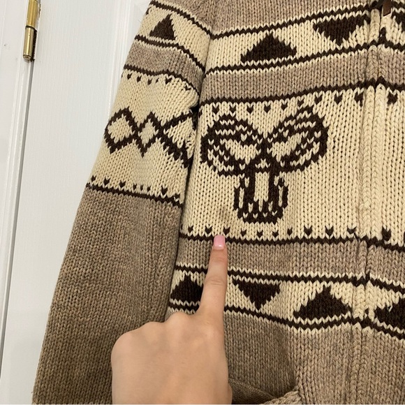 TNA | Vintage wool cowichan zip up cardigan - Picture 8 of 8